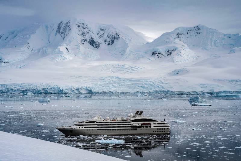 Antarctique Emblématique : l’expérience ultime du continent blanc en croisière d’expédition PONANT