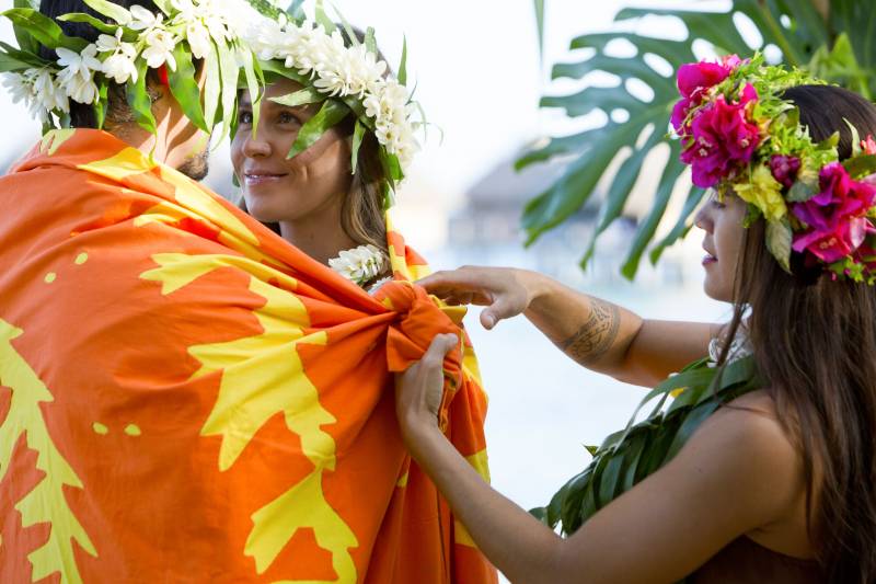 Mariage traditionnel à Tahiti