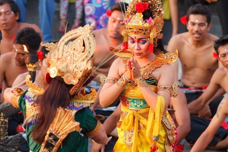 Bali autrement avec CR VOYAGES, Danses Kecak