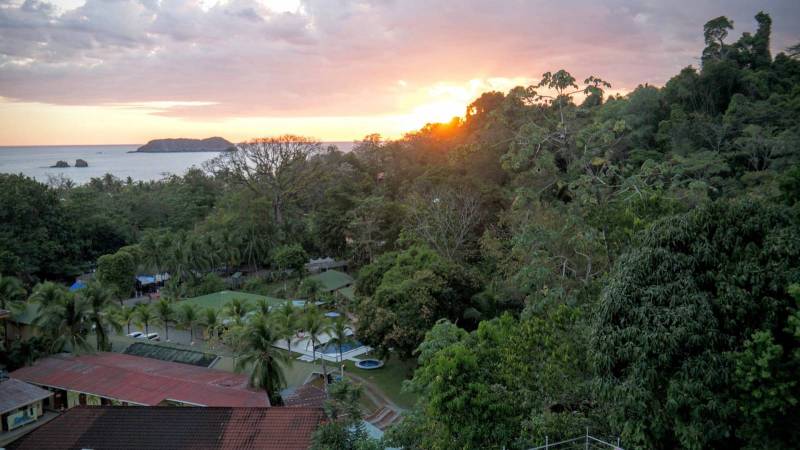 Le Costa Rica : entre végétation luxuriante et coucher de soleil paradisiaque